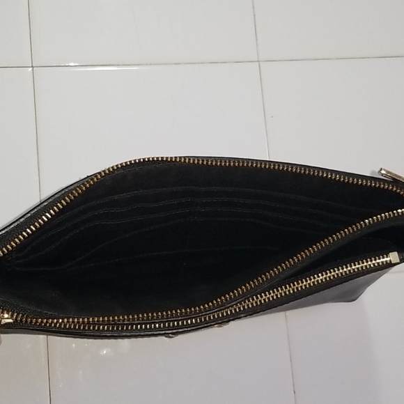 Coach Wristlet clutch with extra pouch - Picture 7 of 7